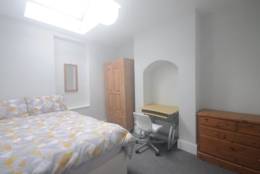 3 bed house, St Pauls Street North, St pauls, Cheltenham, GL505AQ - Image 6
