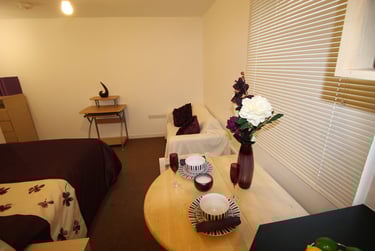 1 bed studio, Studio 01 The CUBE 5 Gibbon Lane, City Centre, Plymouth, PL48EB - Image 3