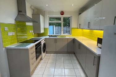 5 bed house, Oldbury Road St Johns, St Johns, Worcester, WR26JS - Image 1