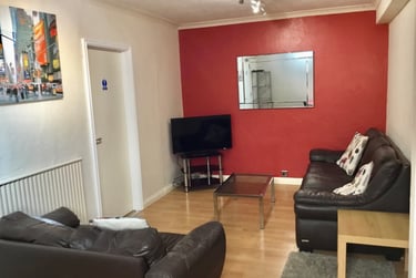 5 bed house, Oldbury Road St Johns, St Johns, Worcester, WR26JS - Image 2