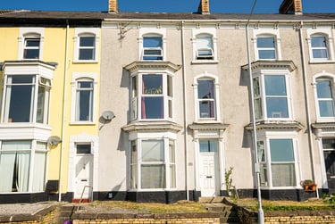 7 bed house, Bryn Road, Brynmill, Swansea, SA20AF - Image 2