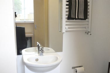 1 bed studio, 22 Tithebarn Street, City centre, Preston, PR11DL - Image 4