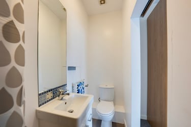 1 bed studio, 353 North Road West, Central, Plymouth, PL15DJ - Image 6