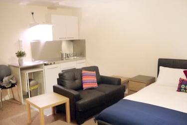 1 bed studio, 22 Tithebarn Street, City centre, Preston, PR11DL - Image 1