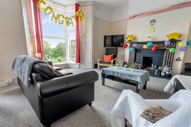 7 bed house, Bryn Road, Brynmill, Swansea, SA20AF - Image 4