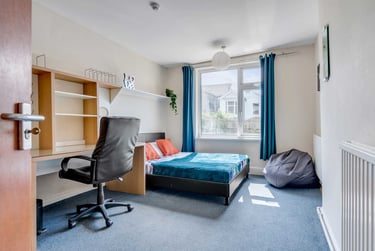 7 bed house, Gwydr Crescent, Uplands, Swansea, SA20AA - Image 6