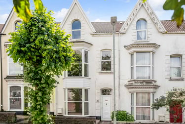 7 bed house, Gwydr Crescent, Uplands, Swansea, SA20AA - Image 2