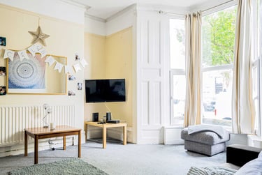 7 bed house, St. Albans Road, Brynmill, Swansea, SA20BP - Image 1