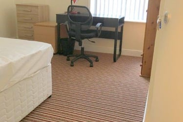 3 bed house, Broomfield Road, Earlsdon, Coventry, CV56LB - Image 3