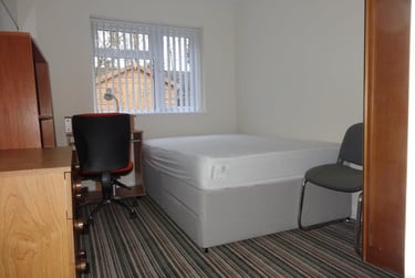 5 bed house, Prior Deram Walk, Canley, Coventry, CV48FS - Image 5