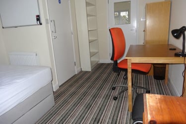 5 bed house, Prior Deram Walk, Canley, Coventry, CV48FS - Image 7