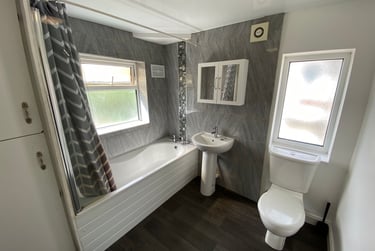 5 bed house, Newport View, Burley, Leeds, LS63BX - Image 10