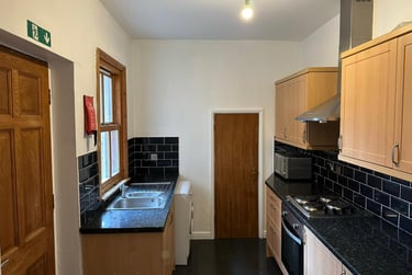 3 bed house, Woodborough Road, Arboretum, Nottingham, NG31AZ - Image 1