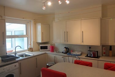 4 bed house, Queens Park Road, Elm Grove, Brighton, BN29XL - Image 3