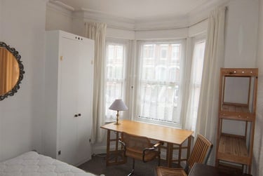 4 bed house, Queens Park Road, Elm Grove, Brighton, BN29XL - Image 10