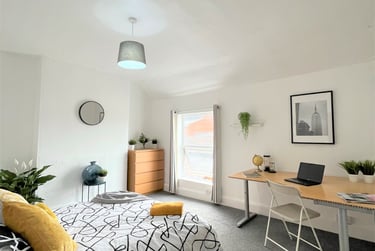 4 bed house, Chapel street, Five lamps, Derby, DE13GU - Image 1