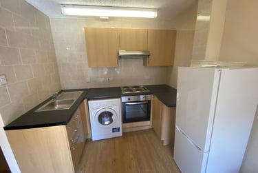 2 bed flat, Rosefield Street, City Centre, Dundee, DD15PW - Image 3