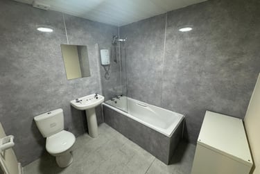 6 bed flat, Garland Place, City centre, Dundee, DD36HE - Image 13