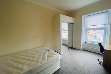 2 bed flat, Perth Road, City Centre, Dundee, DD21AE - Image 5
