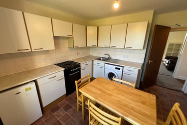 2 bed flat, 13 Benvie Road, West end, Dundee, DD22LG - Image 10