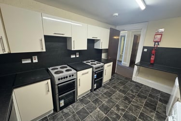 6 bed flat, Garland Place, City centre, Dundee, DD36HE - Image 12