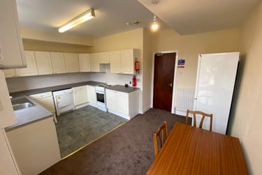 3 bed flat, 47 Milnbank Road, Near university, Dundee, DD15PY - Image 5