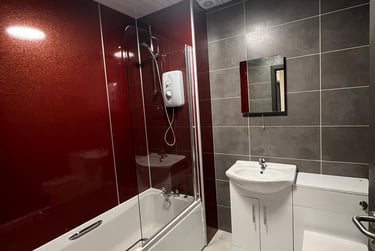 2 bed flat, Albert Square, City centre, Dundee, DD11DD - Image 5