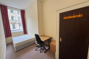 5 bed flat, 13 Panmure Street, City centre, Dundee, DD12BG - Image 5