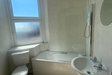2 bed flat, 270 Perth Road, West end, Dundee, DD21AE - Image 7