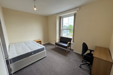 3 bed flat, 37 Step Row, West end, Dundee, DD21AH - Image 5