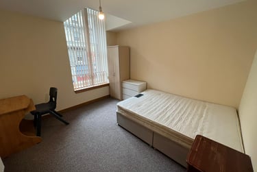 2 bed flat, Coutties Wynd, City centre, Dundee, DD14AG - Image 3
