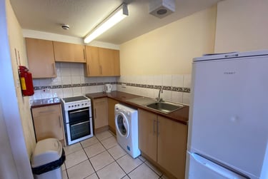 4 bed flat, 1 Rustic Place, Near university, Dundee, DD11JZ - Image 8