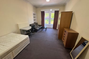 6 bed flat, Garland Place, City centre, Dundee, DD36HE - Image 6