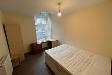 2 bed flat, Coutties Wynd, City centre, Dundee, DD14AG - Image 4