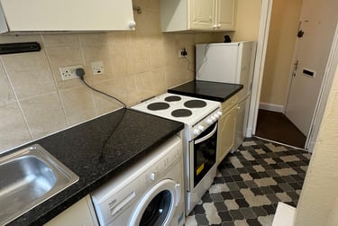 1 bed flat, Wolseley Street, Coldside, Dundee, DD37QJ - Image 6