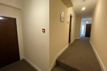 2 bed flat, 12 Whitehall Crescent, City centre, Dundee, DD14AU - Image 9