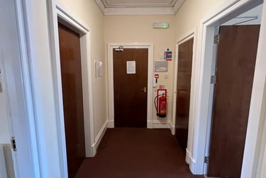 3 bed flat, Commercial Street, City centre, Dundee, DD12AF - Image 11