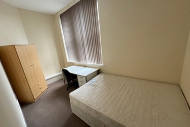 5 bed flat, 13 Panmure Street, City centre, Dundee, DD12BG - Image 8