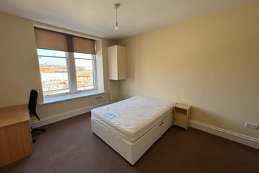 4 bed flat, Commercial Street, City centre, Dundee, DD12AF - Image 7