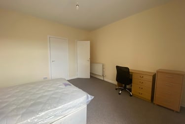 2 bed flat, Polepark Road, West end, Dundee, DD15QS - Image 4
