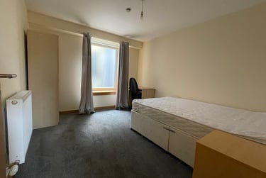 2 bed flat, Coutties Wynd, City centre, Dundee, DD14AG - Image 3