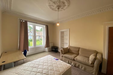 4 bed flat, 1 Rustic Place, Near university, Dundee, DD11JZ - Image 4