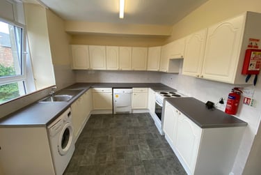 3 bed flat, 47 Milnbank Road, Near university, Dundee, DD15PY - Image 6