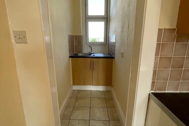 2 bed flat, Perth Road, West end, Dundee, DD21AE - Image 10