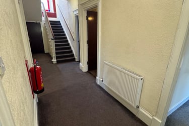 6 bed flat, Garland Place, City centre, Dundee, DD36HE - Image 3