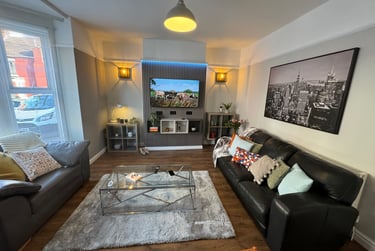 7 bed house, Garmoyle Road, Wavertree, Liverpool, L153JH - Image 1