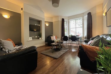 5 bed house, Heathfield, Wavertree, Liverpool, L159EU - Image 1