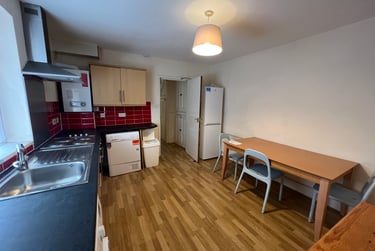 4 bed house, Ordnance Road, City centre, Southampton, SO152BA - Image 8