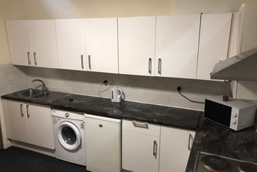 1 bed flat, Crookes Valley Road, Crookesmoor, Sheffield, S101BA - Image 3