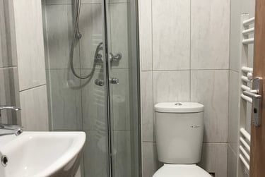 2 bed flat, Crookes Valley Road, Crookesmoor, Sheffield, S101BA - Image 5